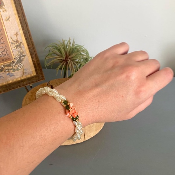 Gorgeous Vintage Twisted Freshwater Pearl Bracelet - Picture 6 of 7